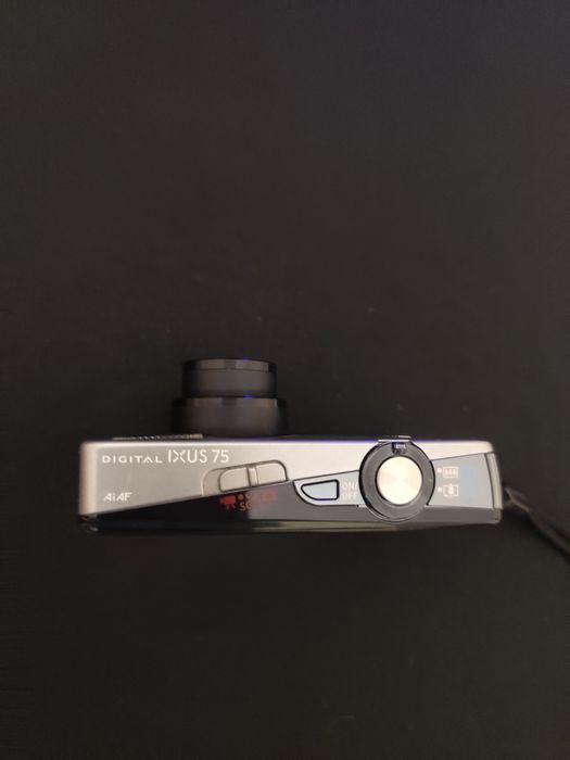 Canon Ixus 75 Inox Japan Вінтажна Мильниця фотоапарат фотокамера