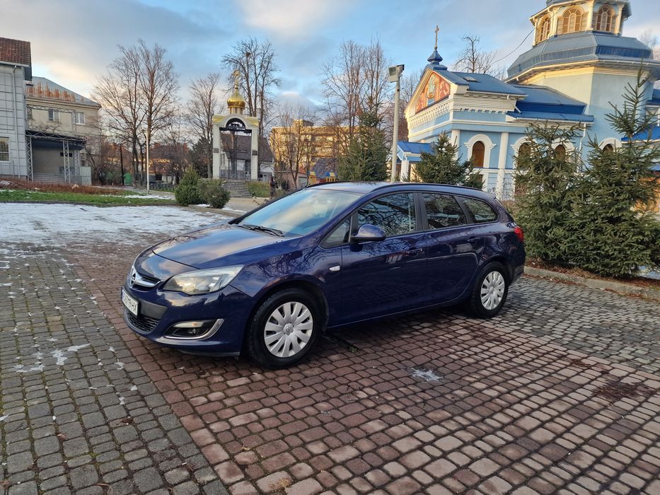 Opel Astra J 2013 1.7