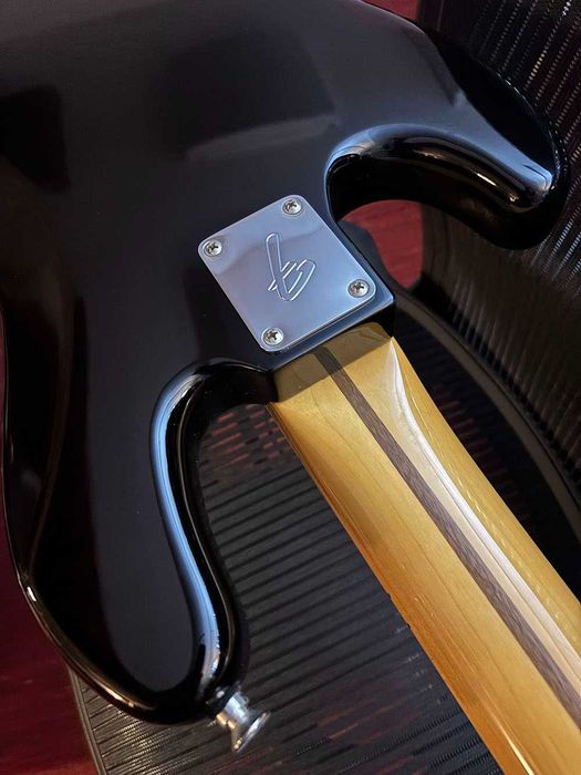 Fender Jazz Bass USA com Braço Precision MIM – Estado Impecável