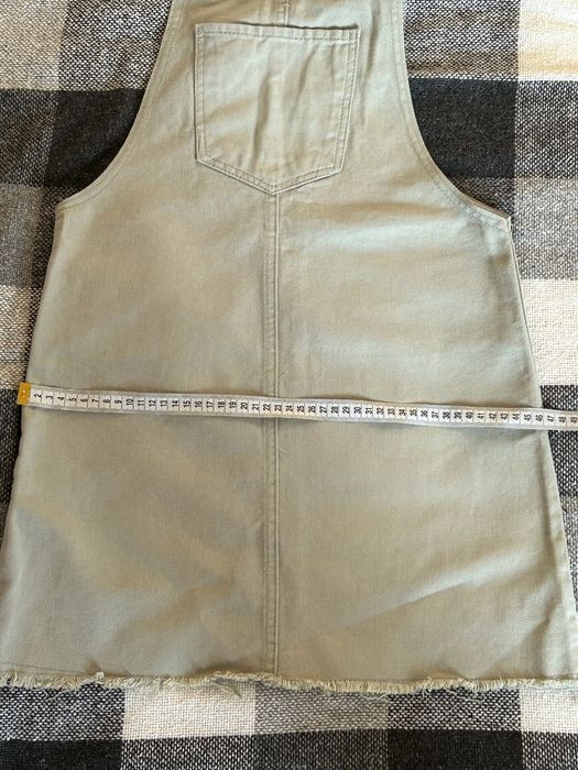 Джинсовий сарафан оливкового кольору з необробленим краєм (S)