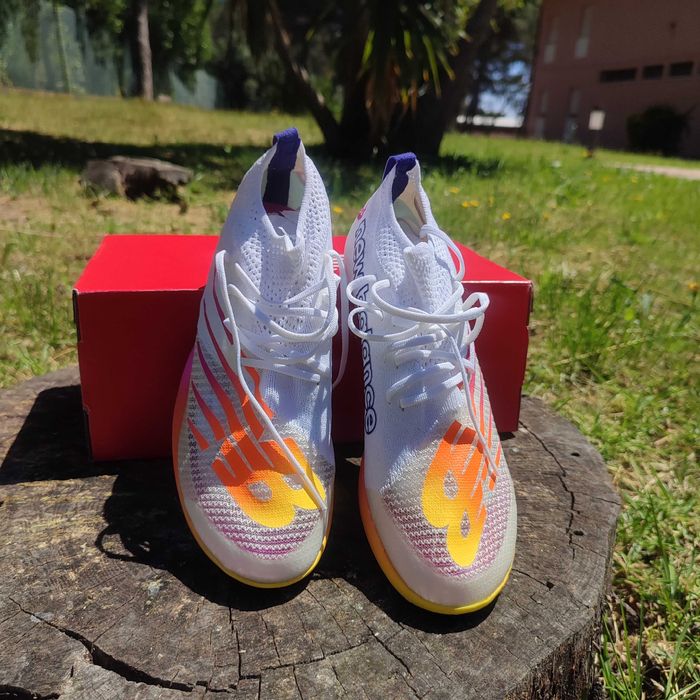 Шиповки легкоатлетичні new balance fuelcell MD