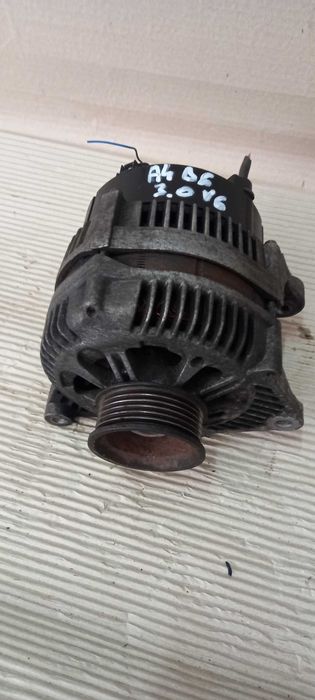 Alternator Audi A4 B6 3.0 V6 BOSCH 120A