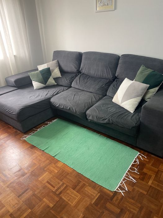 Sofá de Canto Cinza Confortável – Excelente Estado