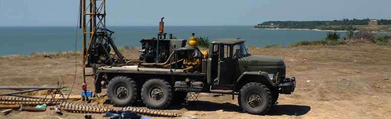 Бурение скважин.