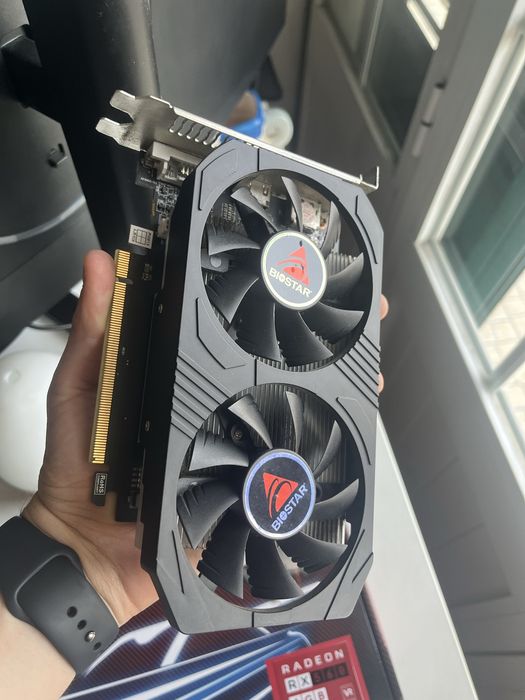 Placa Gráfica Biostar Radeon RX 560 4GB GDDR5 (Com Caixa)