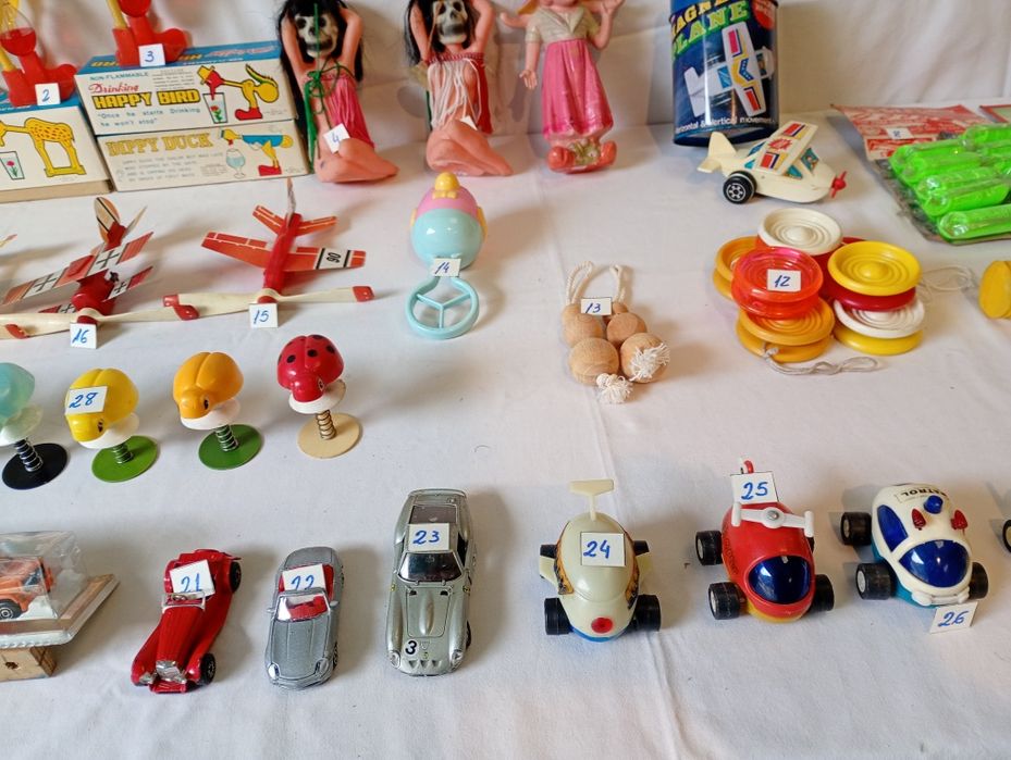 Brinquedos vintage anos 80 estranjeiros