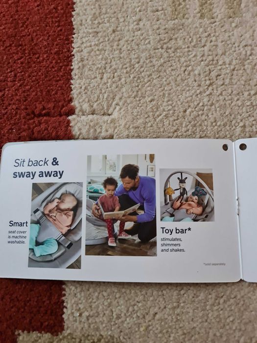 Espreguiçadeira Nuna Leaf Curv. Em óptimo estado. Com arco de brincar