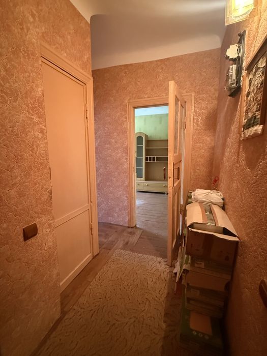 Продаж 1-но кімнатна в самому центрі міста