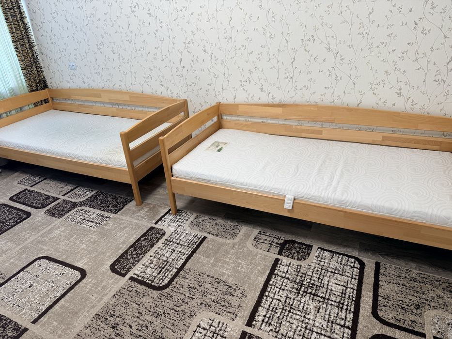 Ліжко дитяче 2 шт.