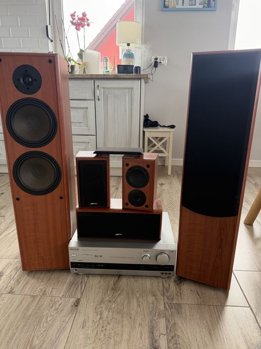 Zestaw kina domowego 5 +1 Jamo, amplituner Panasonic, subwoffer Yamaha