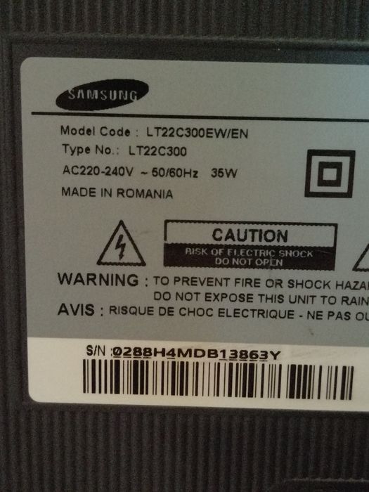 Telewizorek monitor Samsung 22 cale