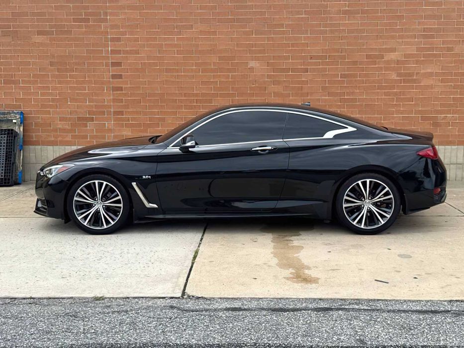 Infiniti Q60 3.0      2018