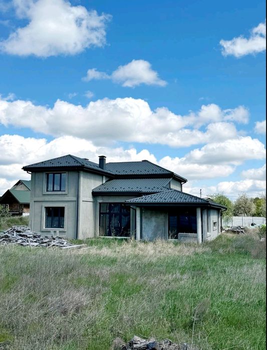 Дом, с. Хотяновка, 257м2, 29 соток земли, река Десна 50 метров