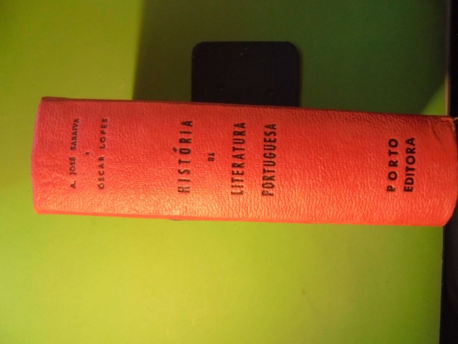 Saraiva (António José-Óscar Lopes); History of Portuguese Literature