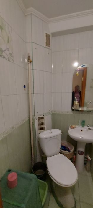 Продаєтся 1к.к ЮТЗ