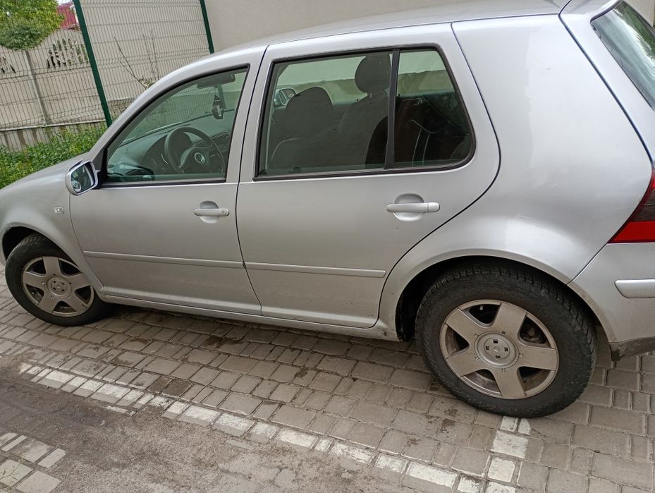 Продам GOLF 4 1.6 16v.Торг
