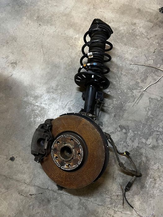 NOGA AMORTYZATOR ZWROTNICA PRZÓD LEWY CITROEN C4 GRAND PICASSO II 1.6 THP