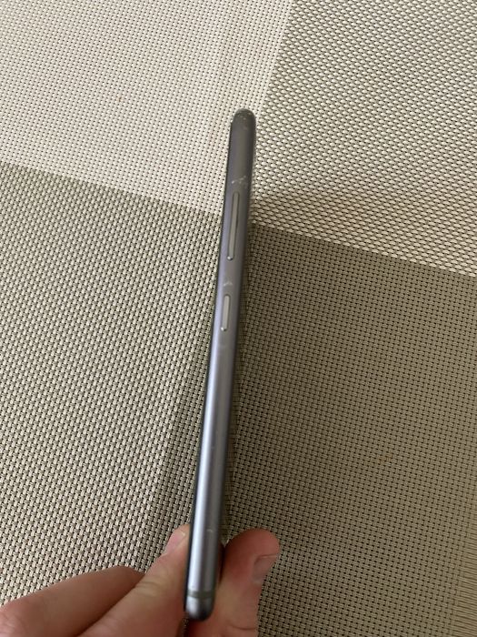 Lenovo s90 мобільний телефон