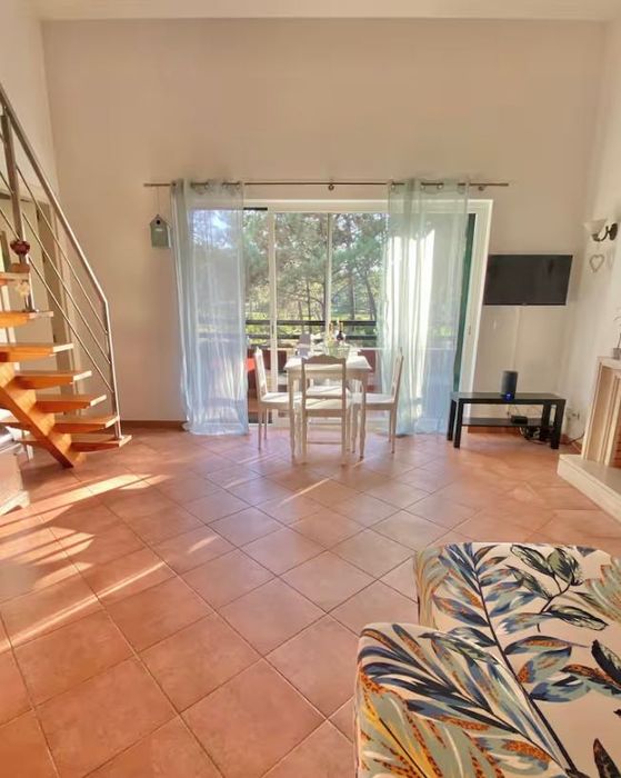 Vendo Apartamento na Herdade da Aroeira.