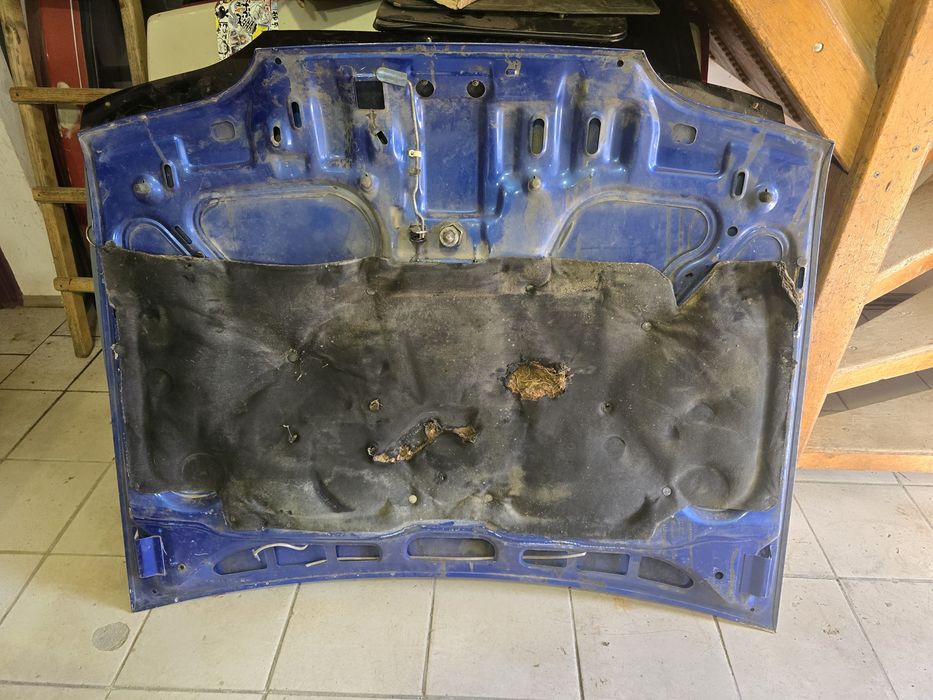 Капот Ваз 2115..