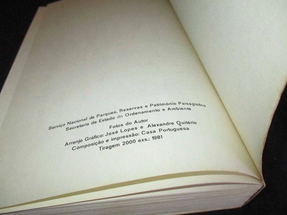 Livro Pitões das Júnias Esboço de Monografia Etnográfica 1ª edição