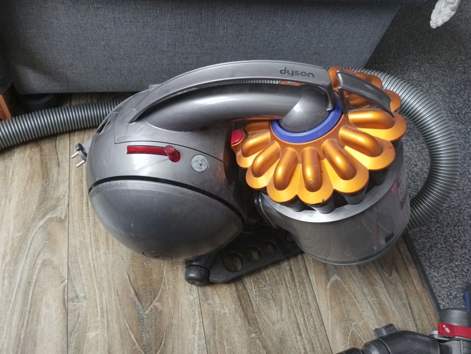 Odkurzacz dyson dc37 c parquet