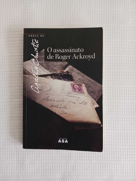 Livro O assassinato de Roger Ackroyd nº1, de Agatha Christie