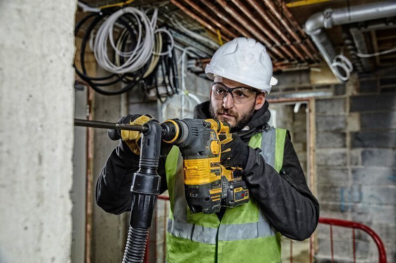 Młotowiertarka 54V Sds-Plus Xr 2*6.0Ah