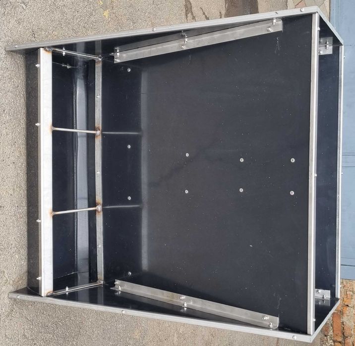 Годівниця для свиней Кормушка