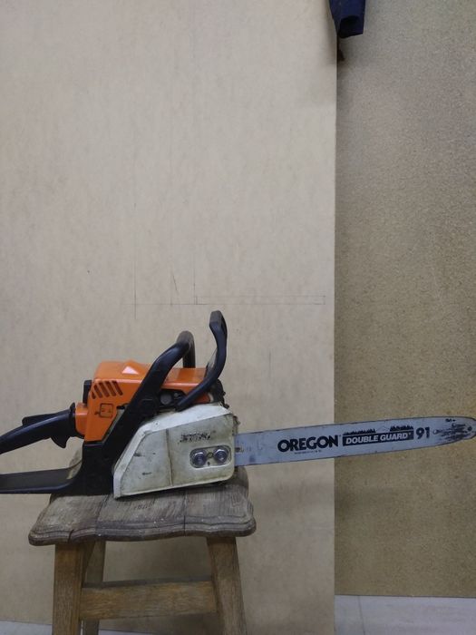 Пила штиль 180.      .