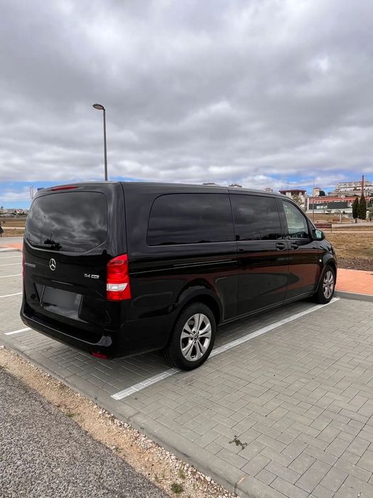 Mercedes-Benz Vito Tourer Longa Aut. PRO