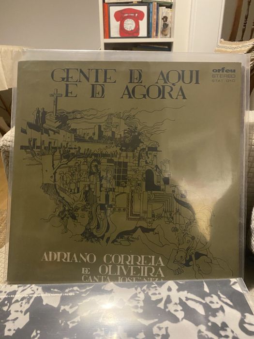 Vinil - Brigada Victor Jara e Adriano Correia de Oliveirw