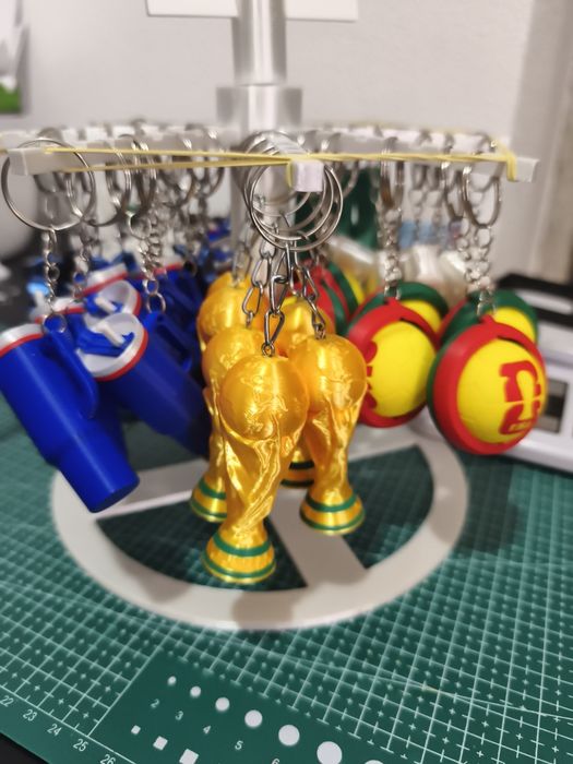 Chaveiros variados impressos em 3D