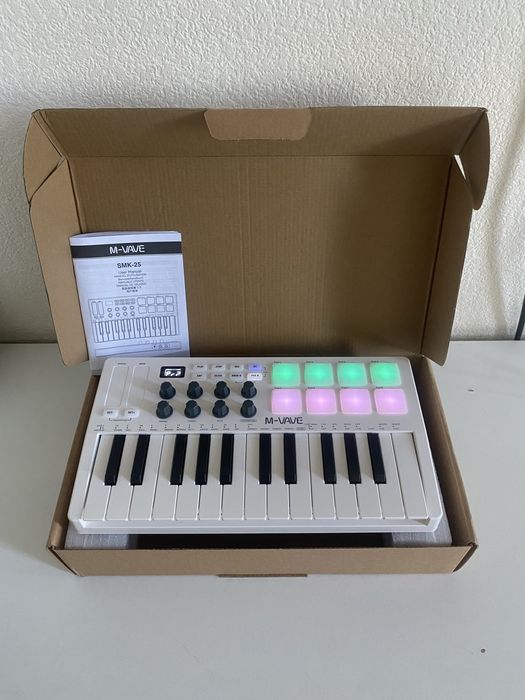 MIDI-клавіатура SMK-25  повністю нова