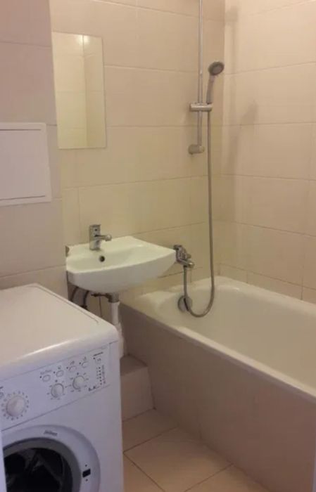 14 m²/ 600 zł/ dla pani/ Magnolia