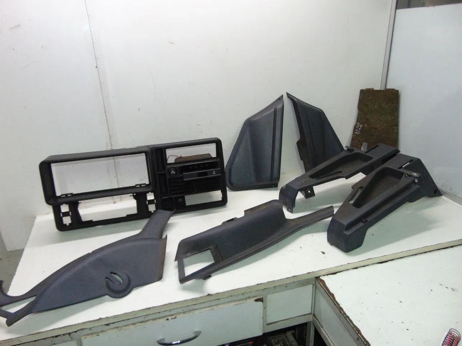 Citroen AX plásticos