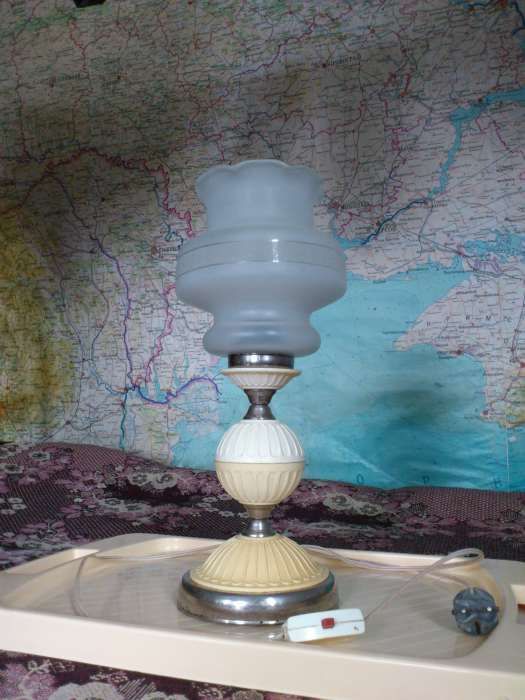 Винтажный светильник СССР Настольная лампа Обмен на смартфон картины