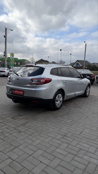 Renault Megane Рено Меган III рестайлінг 2012 р 1,5 К9К дизель 6МКПП
