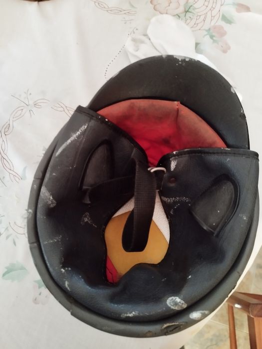 Capacete estilo penico