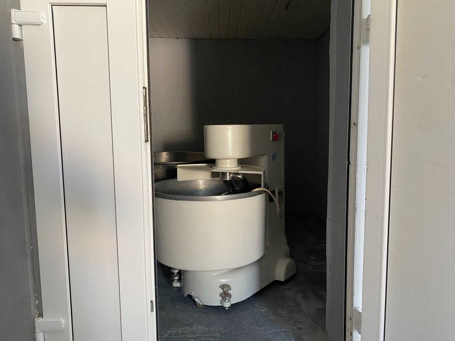 Продаж приміщення вільного призначення в місті Ладижин