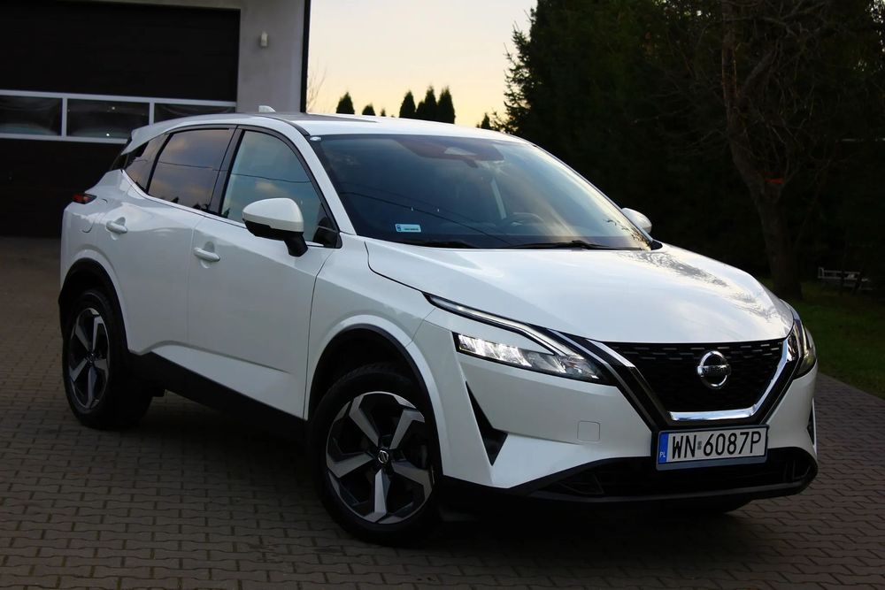 Nissan Qashqai 1.3 DIG-T MHEV N-Connecta 140KM I Właściciel ASO Bezwypadkowy FV23%