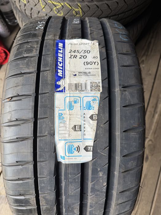 Літо 1шт 245/30R20 90Y XL Michelin Pilot Sport 4 S AO