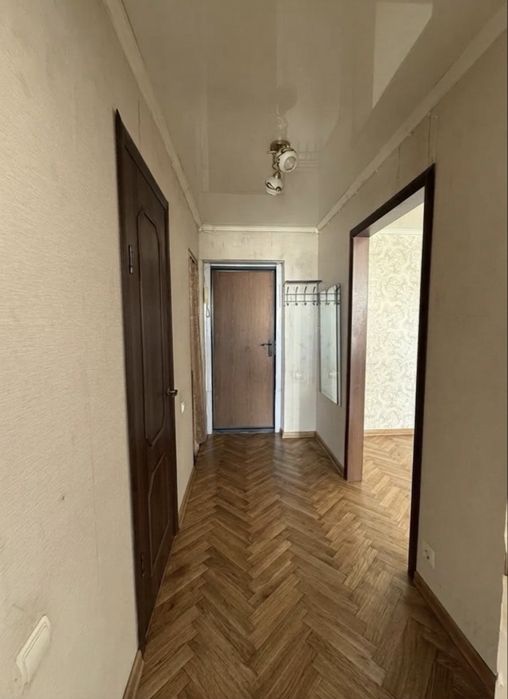 Продаж 1к квартири харківське шосе 51б