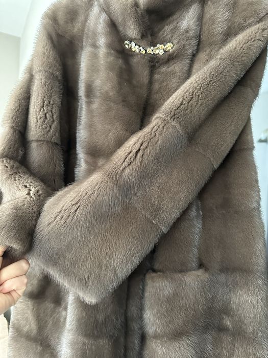 Норкова шуба поперечка соболь ідеальний стан