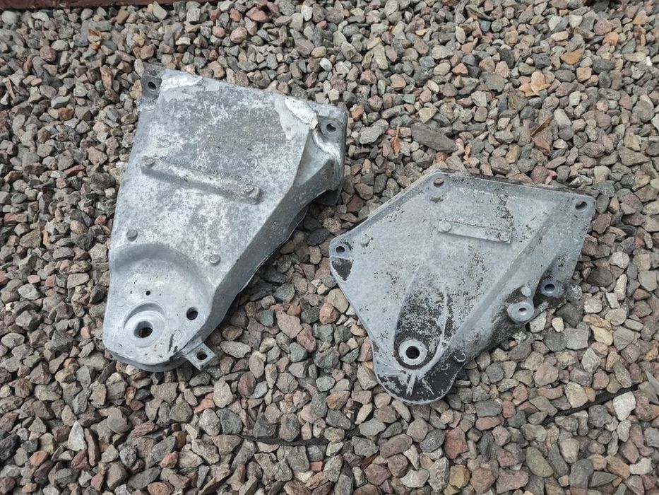 bmw e60 / e61 oryginalne łapy silnika / łapa zawieszenia lewa / praw