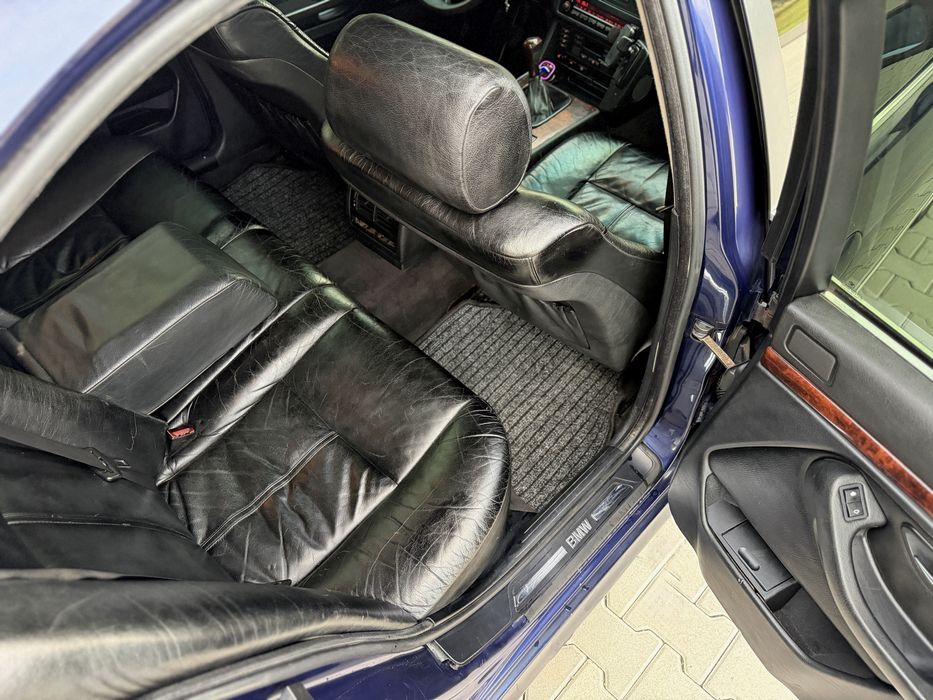 BMW 5 series E39 528i ‼️