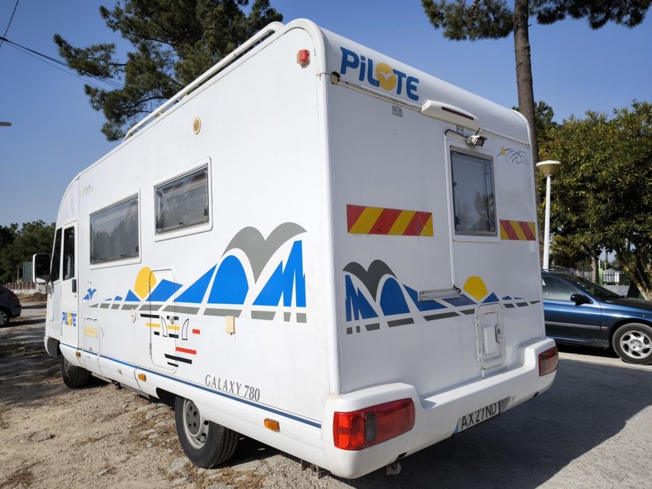 Autocaravana Pilote Fiat Ducato 2800 com 7m