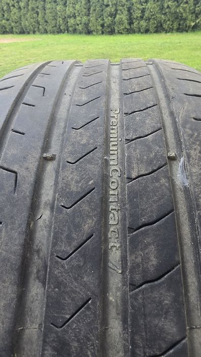 Opony continental 245 45 19