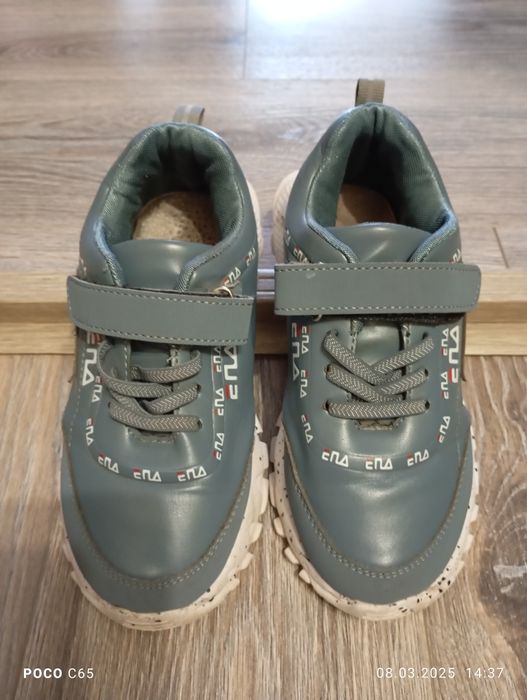 Кросівки 33розмір