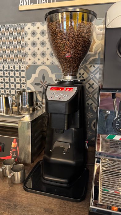 Кофемолка Carimali